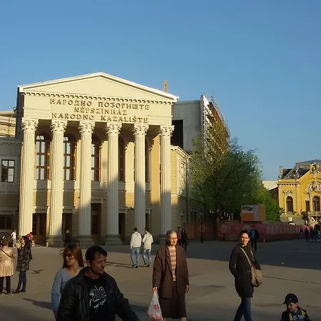 你的第二个家公寓 公寓 *