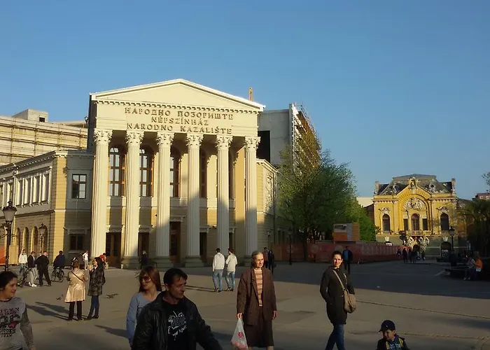 Your Second Διαμέρισμα *